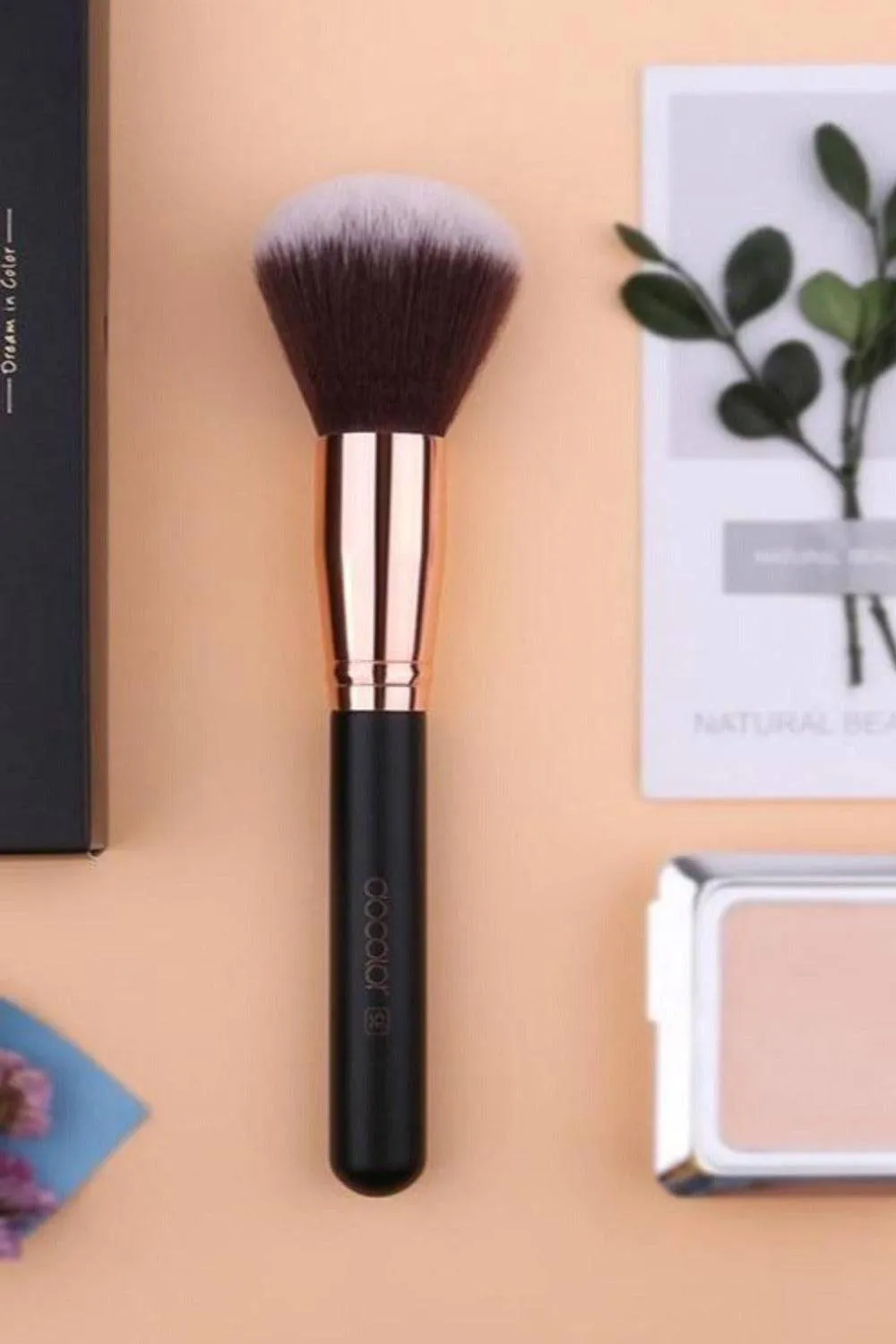 Foundation Fan Contour Flat Top Highlighter Makeup Brushes