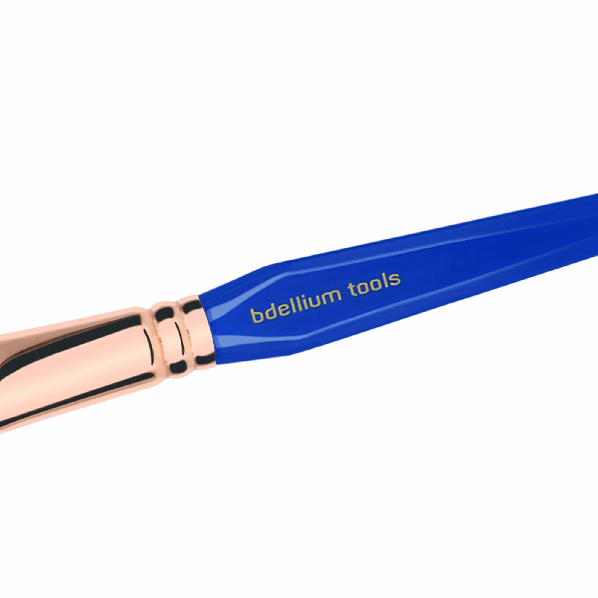 Golden Triangle 962 Slanted Blusher