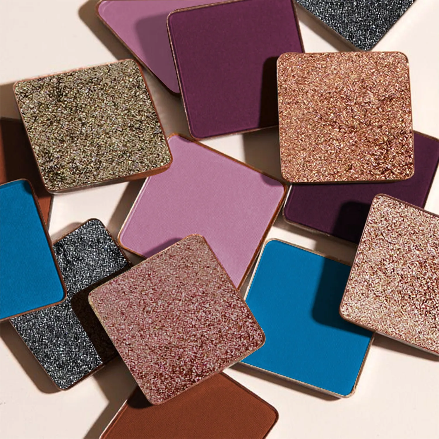 Herb-Enriched 9 in 1 Eyeshadow Palette: Available in 2 Variants
