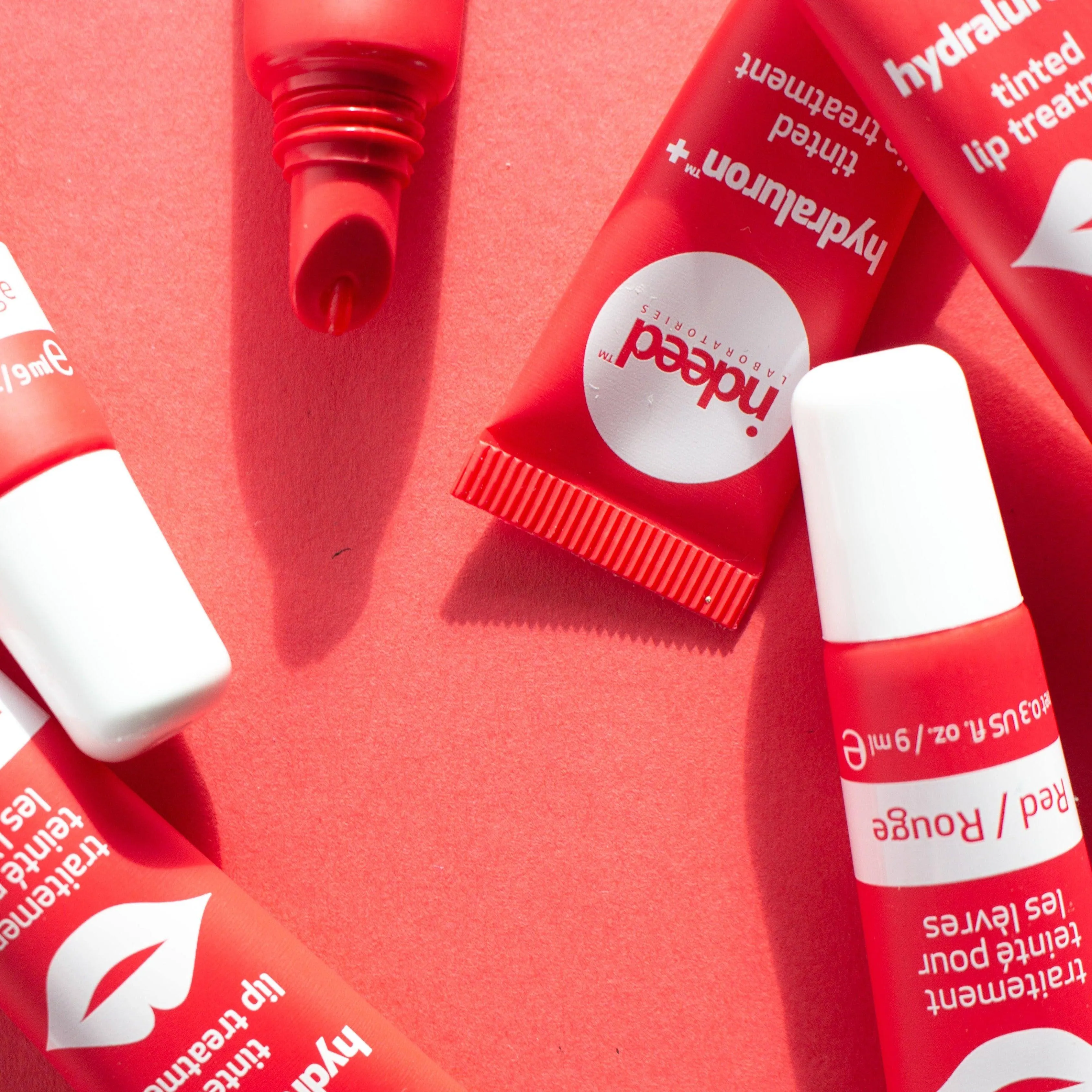 hydraluron ™  tinted lip treatment - red