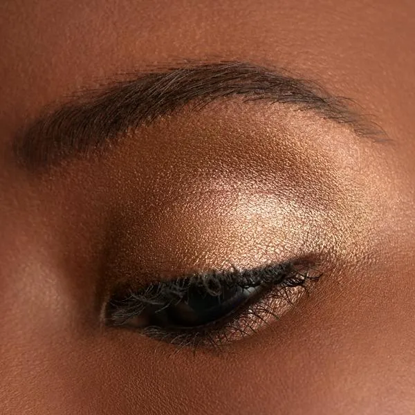 Luminescent Eye Shades