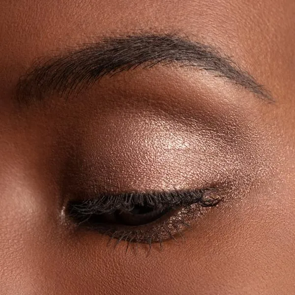 Luminescent Eye Shades
