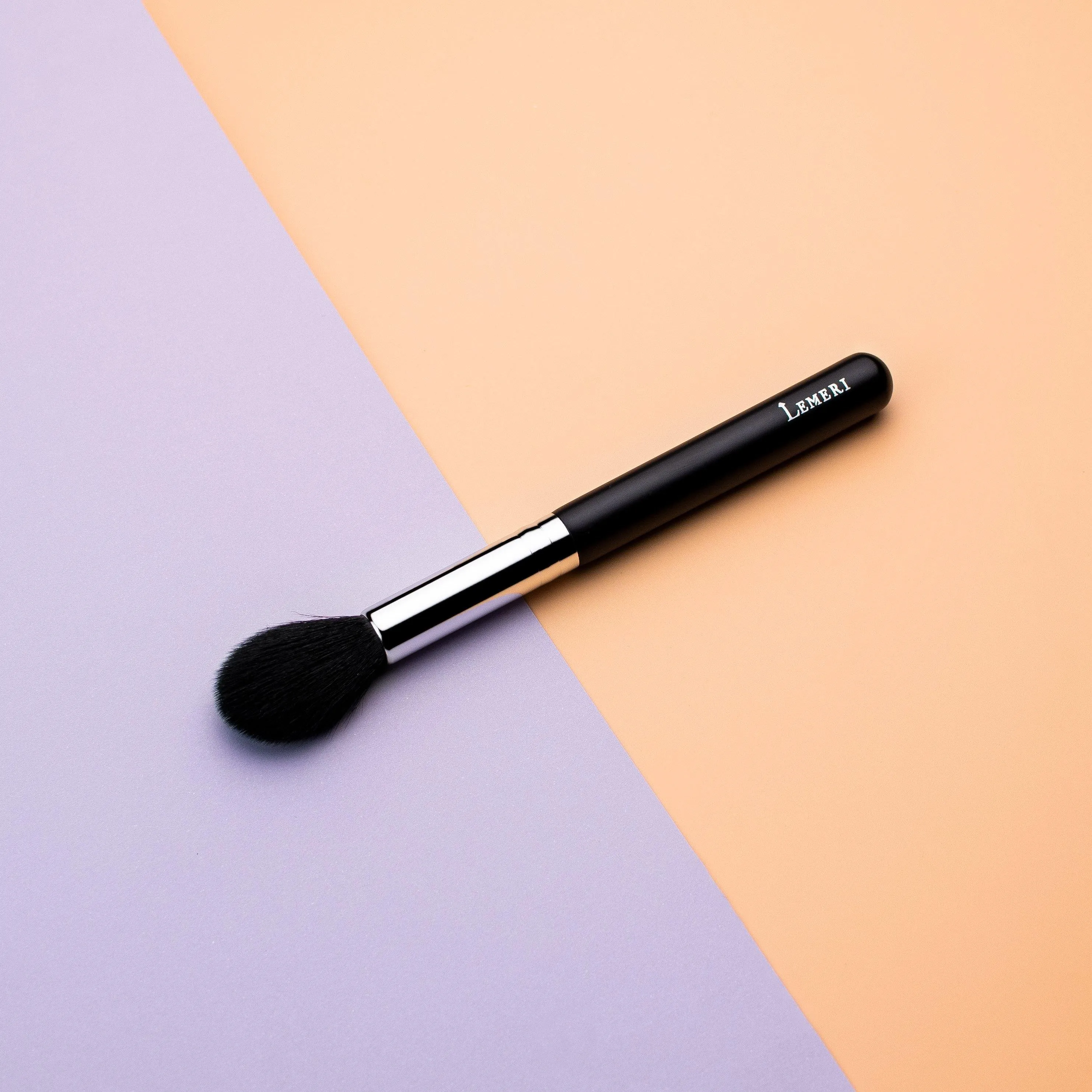 Pro Pointed Contour Brush B421